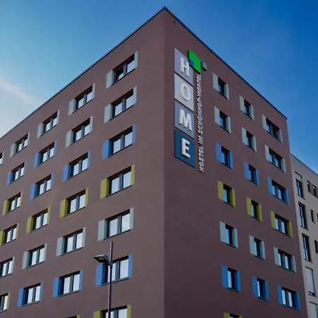 Im Schoenhof-viertel *